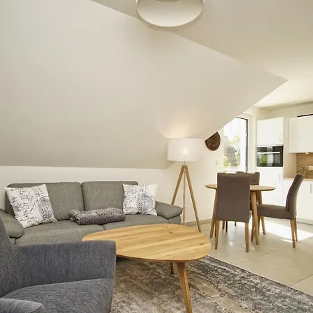 Rex Rugia Fewo15-8 Mit Schwimmbad Und Saunanutzung Im Ahoi-erlebnisbad Sellin