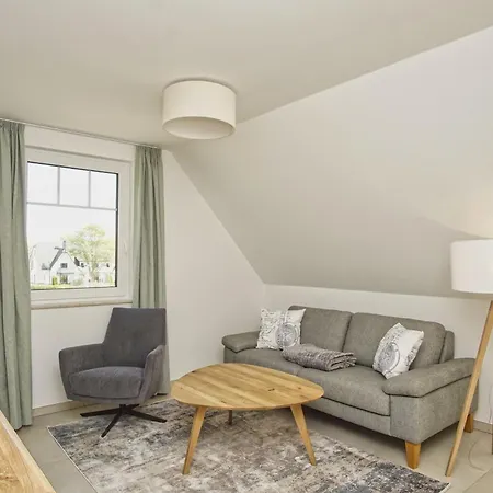 Rex Rugia Fewo15-8 Mit Schwimmbad Und Saunanutzung Im Ahoi-erlebnisbad Sellin * Lobbe